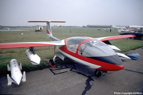 値下げ幅（MASTER FLY）カプロニー ヴィッツォーラ C-22J 組立キット（エンジン）